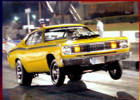 1971 Plymouth Duster 1/4 mile Drag Racing timeslip specs 0-60 - DragTimes.com