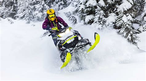 2023 Ski-Doo Backcountry for sale - Crossover snowmobile & Sleds