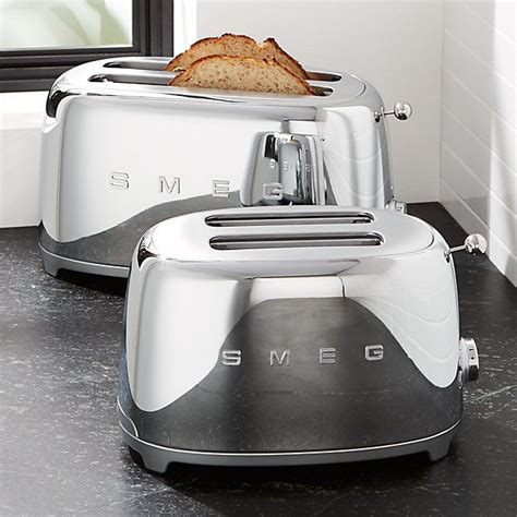 Smeg Cream Retro Toasters | Crate and Barrel in 2021 | Retro toaster ...