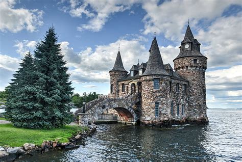 20 of the Most Beautiful Fairytale Castles in the World | Burgen und schlösser, Burg, Schloss