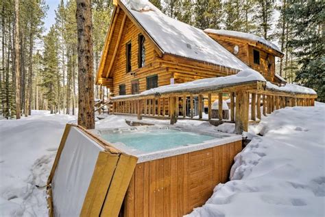 Romantic Cabins with Hot Tub in Colorado ️