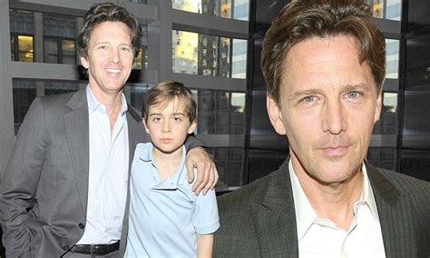 St. Elmo's Fire star Andrew McCarthy, 50, nervous about third child | Daily Mail Online