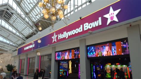 Hollywood Bowl - Merry Hill's Classic American Style Venue - YouTube