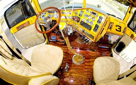 10 Best Custom Big Rig Interiors | The Hog Ring