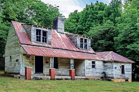 Save This Old House: An Early-19th Century Home in Warrenton, NC - This ...