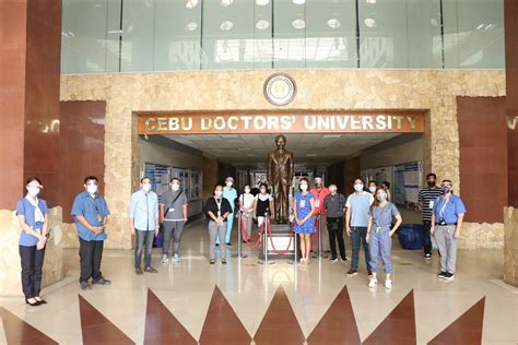 Cebu Doctors' University Cebu Doctors' University granted limited classes