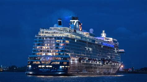 TUI Cruises' Mein Schiff 2 sails on return voyage with 1,200 people