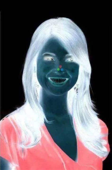 Stare at the red dot on her nose for 30 seconds and then look at a ...