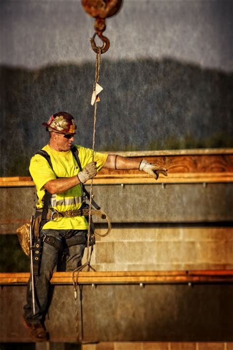 Pin by Books By Marvin McKenzie on Ironworkers | Steel worker, Ironworkers, Nyc construction