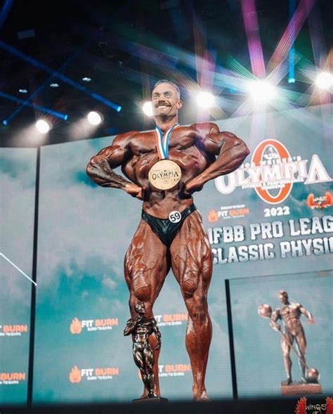 Chris Bumstead on Instagram: "4x🥇" in 2023 | Olympia fitness, Olympia ...