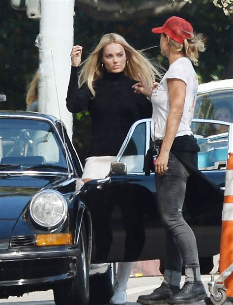 Margot Robbie Looks Glam as Sharon Tate on Set