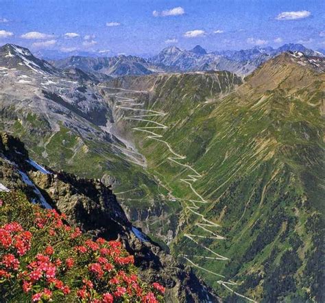 STELVIO PASS, ITALY Italy's Stelvio Pass boasts an impressive 48 ...