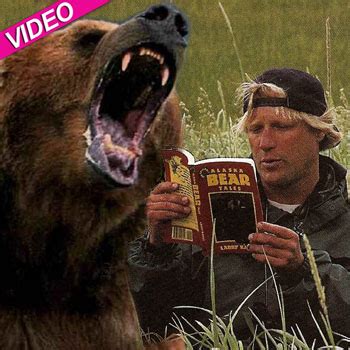 Terrifying Tale Of The Grizzly Man: Tim Treadwell's Horrifying Death At ...