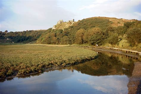 Pennard Castle / Castell Pennard | Medieval history, Castle, Place of ...