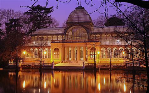 Palacio De Cristal , Retiro, Madrid | Spain