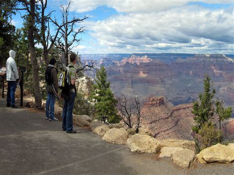 Rim Trail - Day Hikes - Desert Hiking Company - Grand Canyon National Park