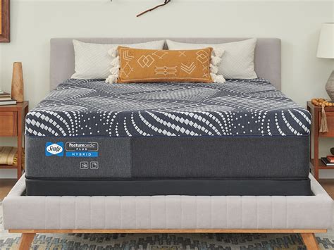 Sealy Posturepedic® Plus Hybrid High Point 14" Plush Mattress ...