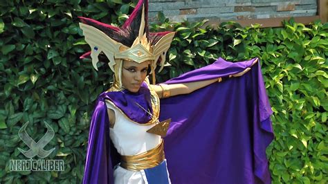 YU-GI-OH! Pharaoh Atem Cosplay at ARISIA 2014 - YouTube