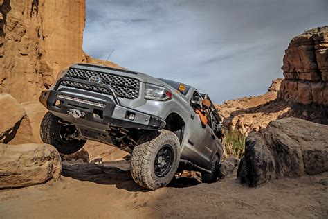 Deadman Offroad Tundra in the Desert