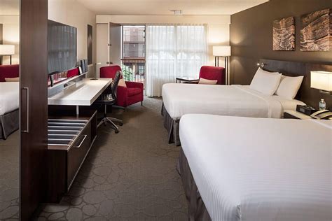 Delta Hotels by Marriott Calgary South Reviews, Deals & Photos 2023 ...