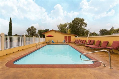 UPPER LAKE INN AND SUITES - Prices & Motel Reviews (Lake County, CA)