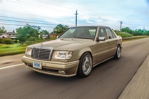 W124 300E AMG : mercedes_benz