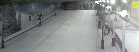 The Snow Centre Hemel Hempstead • Ski Holiday • Reviews • Skiing