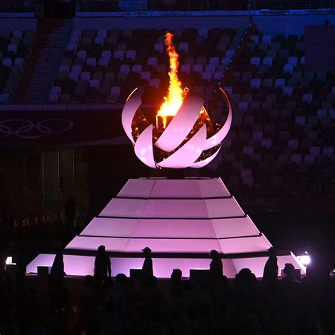 Photos from 2020 Tokyo Olympics Closing Ceremony