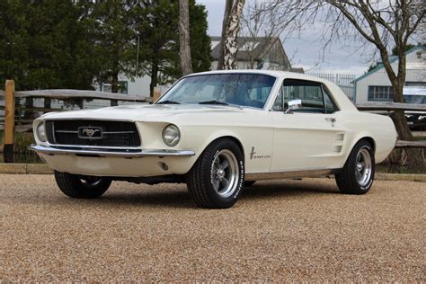 Wimbledon White 1967 Ford Mustang