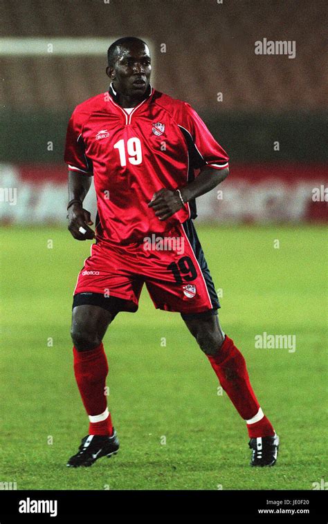 Dwight yorke trinidad and tobago hi-res stock photography and images ...