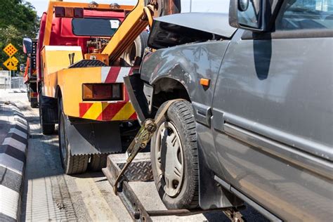 Understanding Tow Truck Accidents and Injuries | Tow truck, Galaxy car ...