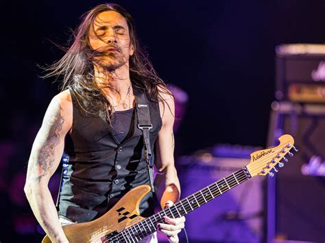 Nuno Bettencourt on reaction to Rise solo: "It was really surreal for me"