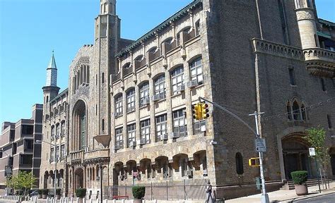 Two Yeshiva University students in self-quarantine due to coronavirus - Jewish News