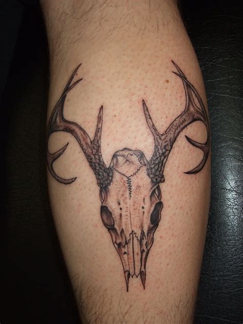 Pin by Mikayla Davenport on tat ideas | Antler tattoos, Deer antler tattoos, Tattoos