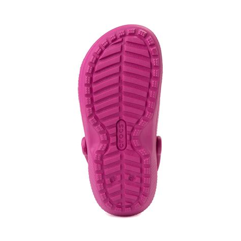 Crocs Classic Fuzz-Lined Clog - Fuchsia Fun | Journeys