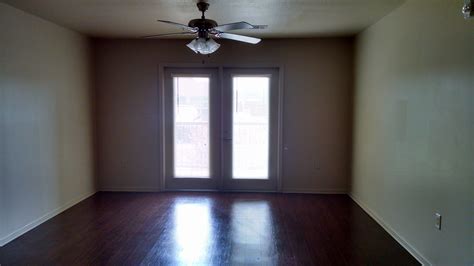 Vacant unit Living room – Morrow Realty Company, Inc