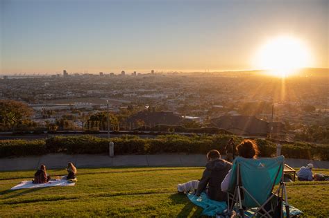 Hilltop Park provides the best view of Long Beach - Daily Forty-Niner