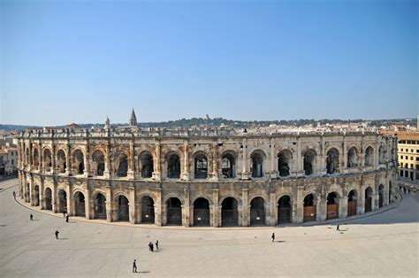 Arènes de Nîmes » Voyage - Carte - Plan