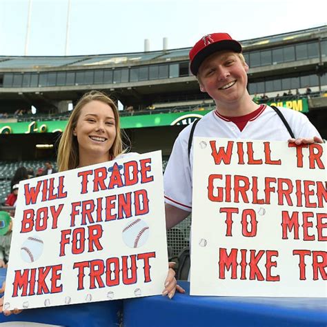 The Funniest Sports Signs You’ll Find on the Field – Page 24