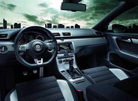 Galerie Volkswagen Passat R Line Interieur Bilder Und Fotos | My XXX ...