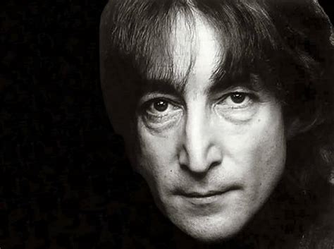 Remembering John Lennon | Interviews | Roger Ebert