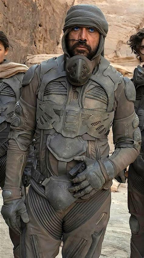 Close up detail of Dune 2021 Fremen stillsuit costume Iconic Movie Characters, Sci Fi Characters ...