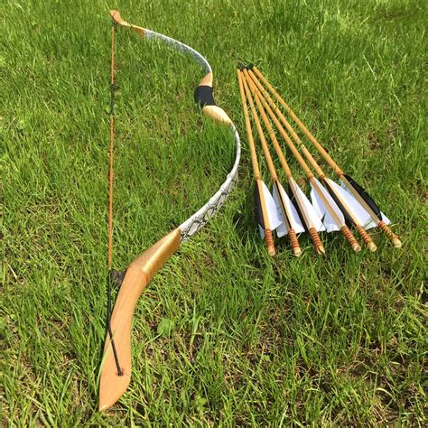 Aliexpress.com : Buy New Black & White Color Recurve Bow 20 60IBS +6 ...