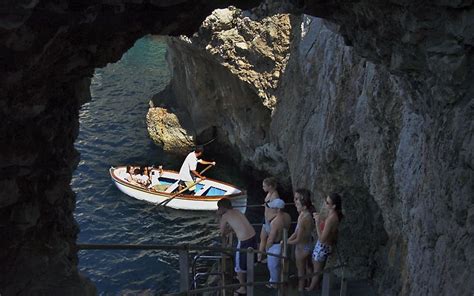 Capri, Italy - Grotta Azzurra - The Blue Grotto Capri - Info & Photos