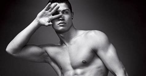 Welcome To The World Of Simon Lover!: Cristiano Ronaldo's New Giorgio Armani Underwear Ads 2010!