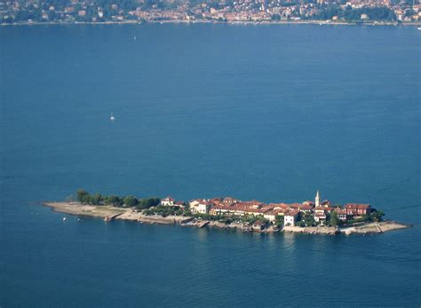 Borromean Islands | Lake Maggiore, Italy, Archipelago | Britannica