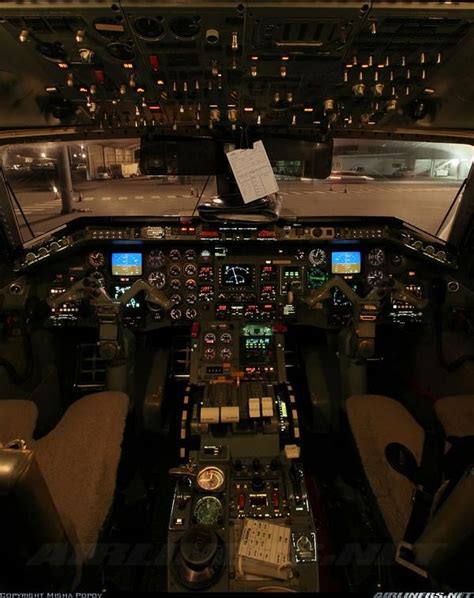 Embraer EMB-120 Brasilia Night Flight, Flight Deck, Airbus, Boeing, Helicopter Cockpit, Pilot ...