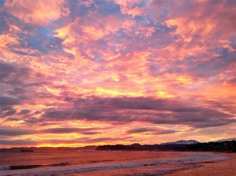 Un amanecer que parece sacado de un cuadro - EL TOMAVISTAS DE SANTANDER