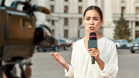 How To Become A News Anchor: A Step-By-Step Guide – Forbes Advisor