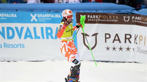 Alpine skiing: Petra Vlhova returns to form with World Cup Finals ...